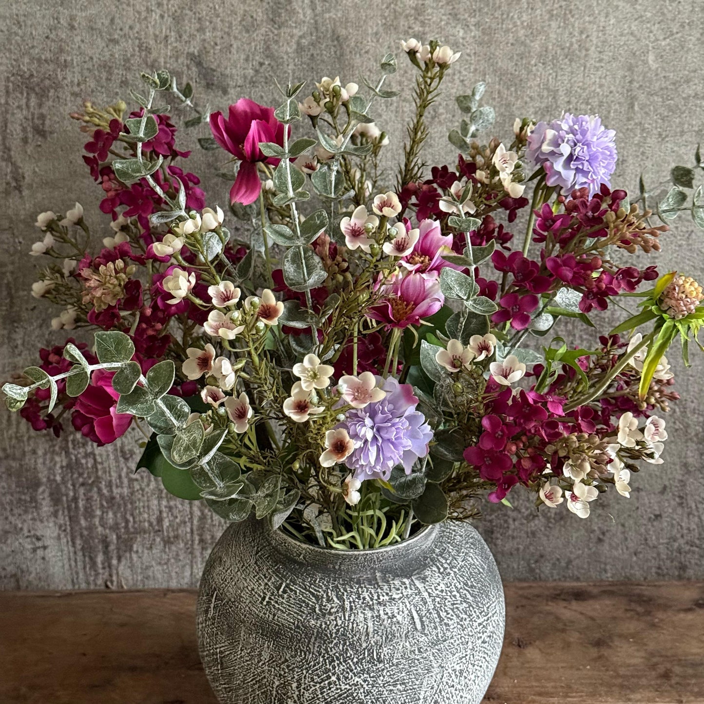 Arreglo Lilas burdeo